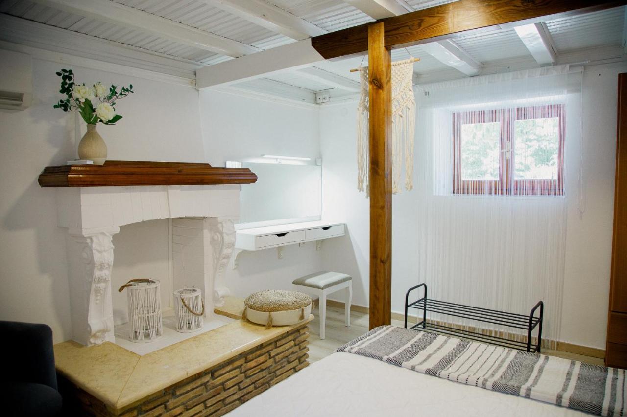 Yard Rooms Corinth Zewnętrze zdjęcie
